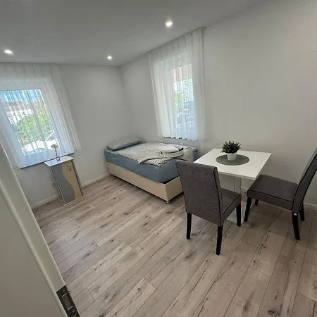 Neues Zentrumnahes 3 Διαμέρισμα *